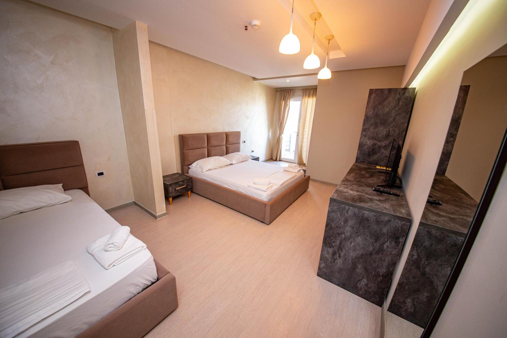 Hotel Miki Durrës Exteriér fotografie