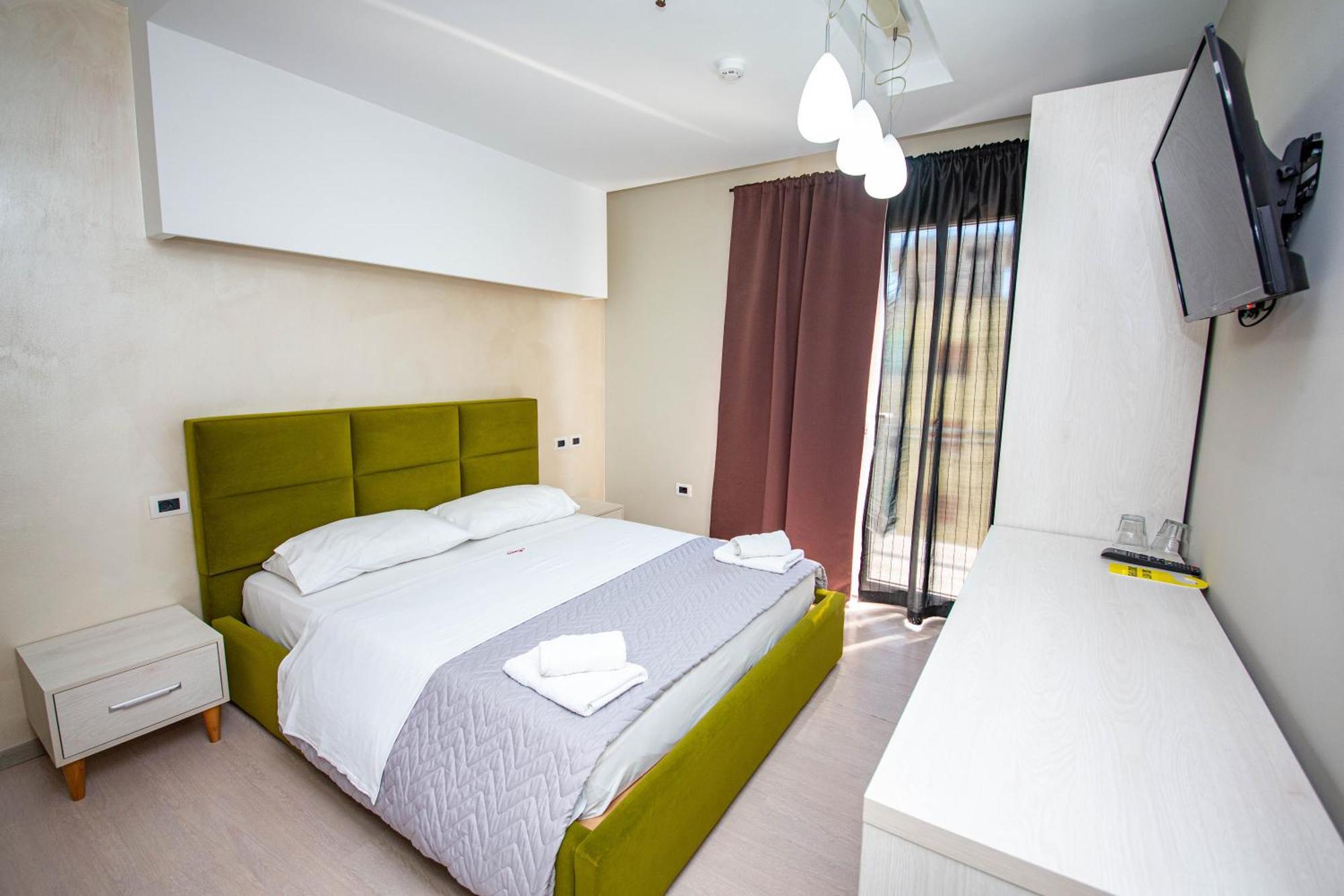 Hotel Miki Durrës Exteriér fotografie